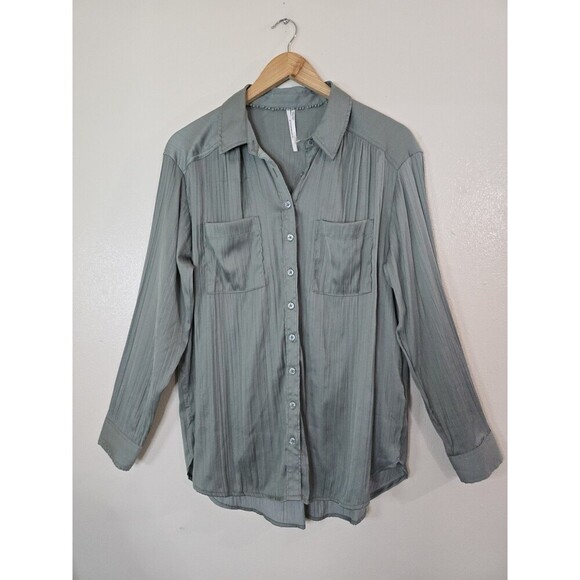 By Anthropologie Relaxed Button Down Shirt Sage Green Womens Size Medium - Picture 1 of 11